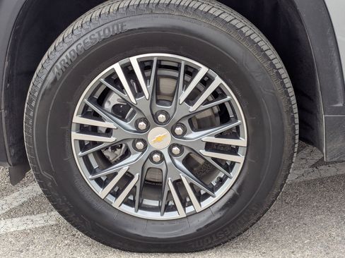 Used 2024 Chevrolet Traverse LT w/ LPO, Floor Liner Package image 26