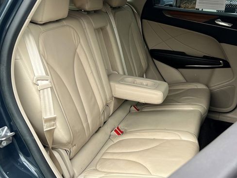 Used 2019 Lincoln MKC Select w/ Select Plus Package image 12