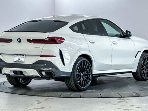 New 2026 BMW X6 xDrive40i image 2