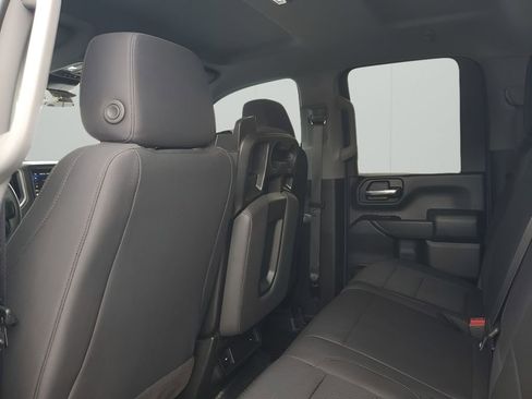 Certified 2025 Chevrolet Silverado 2500 W/T image 18