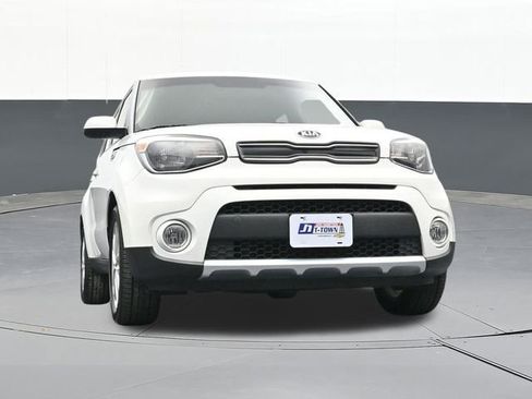 Used 2017 Kia Soul + image 50