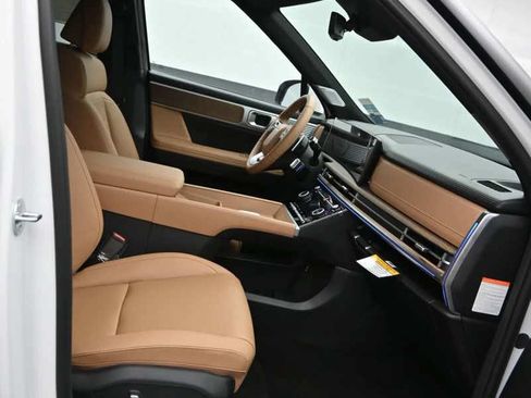 New 2026 Hyundai Santa Fe Limited AWD/4WD image 11