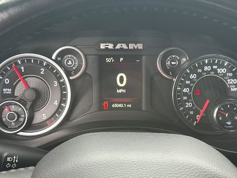Used 2021 RAM 1500 Big Horn RWD image 36