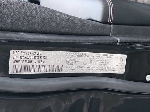 Used 2025 Dodge Durango GT image 27