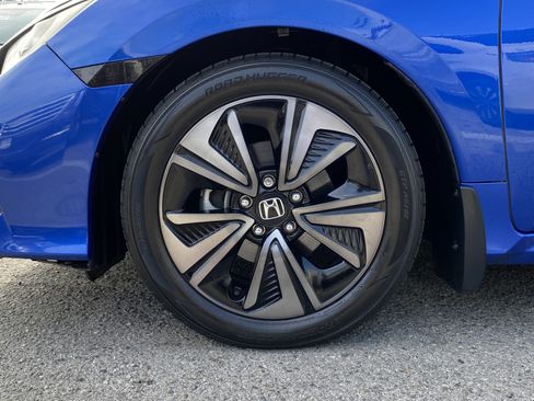 Used 2017 Honda Civic EX image 25