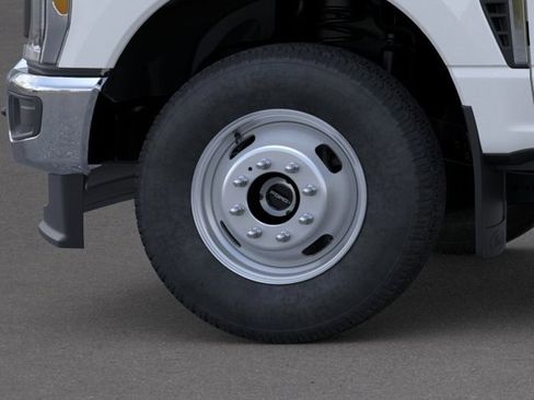 New 2026 Ford F350 XL AWD/4WD image 19