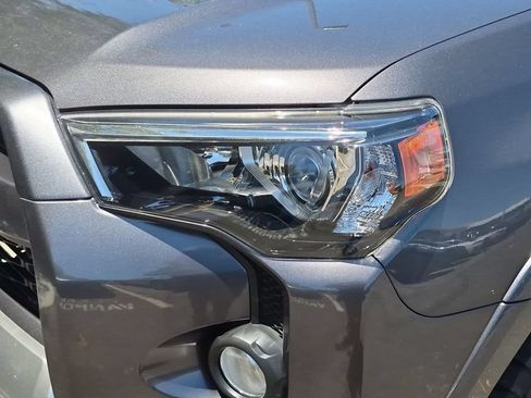 Used 2019 Toyota 4Runner TRD Off-Road Premium AWD/4WD image 25