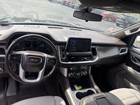 Used 2021 GMC Yukon XL SLE AWD/4WD image 15