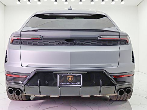 Used 2025 Lamborghini Urus SE AWD/4WD image 10