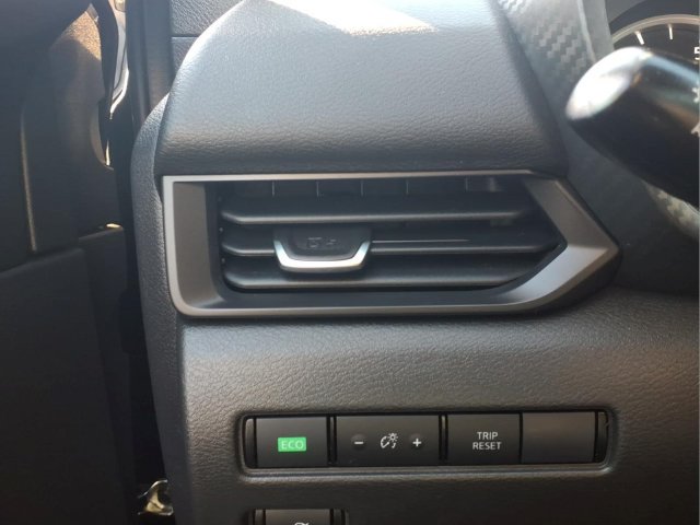 Certified 2024 Nissan Sentra S FWD image 21