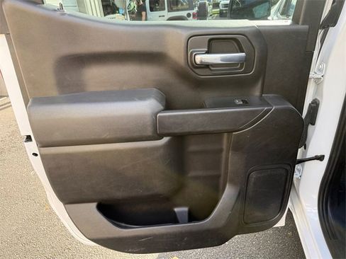 Used 2019 Chevrolet Silverado 1500 Custom image 24