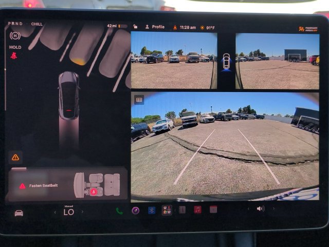 Used 2023 Tesla Model Y Performance AWD/4WD image 16