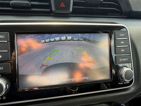 Used 2025 Nissan Versa S image 19