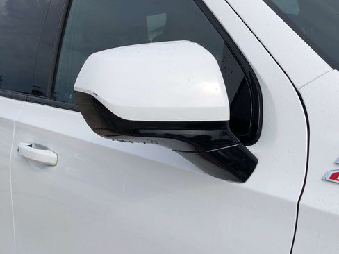 Used 2023 Chevrolet Tahoe Z71 AWD/4WD image 10