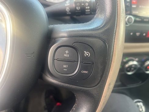 Used 2014 FIAT 500L Lounge image 15