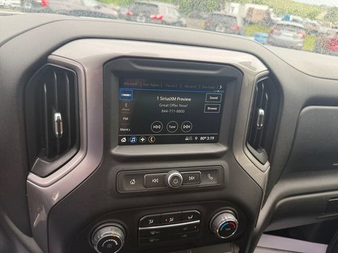 Certified 2019 Chevrolet Silverado 1500 Custom Trail Boss w/ Custom Convenience Package AWD/4WD image 19