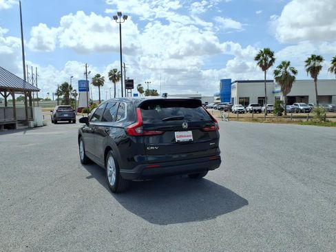 Certified 2025 Honda CR-V EX image 6