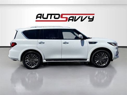 Used 2019 INFINITI QX80 Luxe w/ 22" Wheel Package image 8