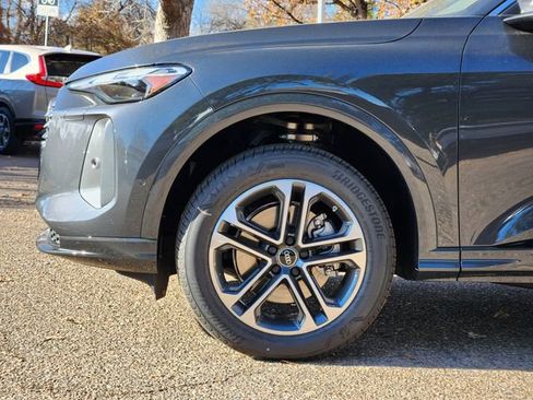 New 2025 Audi Q5 Premium image 9