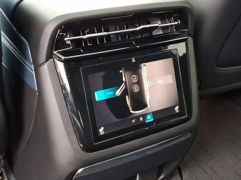 Certified 2025 Cadillac Escalade IQ Luxury 2 w/ LPO, Premium Carpet Package AWD/4WD image 9