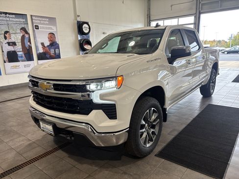 New 2026 Chevrolet Silverado 1500 LT w/ All Star Edition Plus image 9