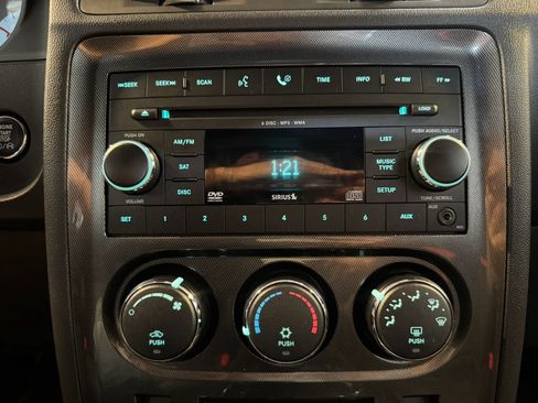 Used 2008 Dodge Challenger SRT8 RWD image 16
