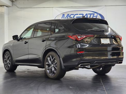 Certified 2023 Acura MDX A-Spec image 9
