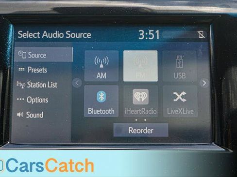 Used 2018 Toyota Camry SE w/ Moonroof Package image 28