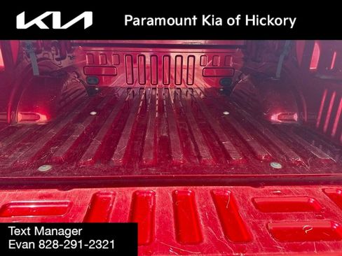 Used 2018 Ford F150 XLT w/ Equipment Group 302A Luxury AWD/4WD image 11