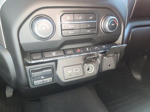 Used 2023 Chevrolet Silverado 2500 Custom w/ Custom Value Package image 52