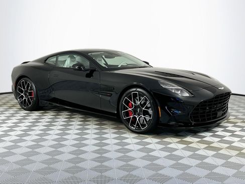 New 2026 Aston Martin Vanquish RWD image 3