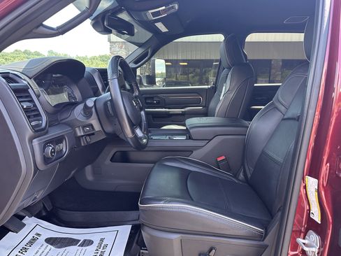 Used 2022 RAM 3500 Limited w/ Night Edition image 10