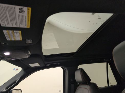 Used 2024 Ford Expedition Timberline image 6