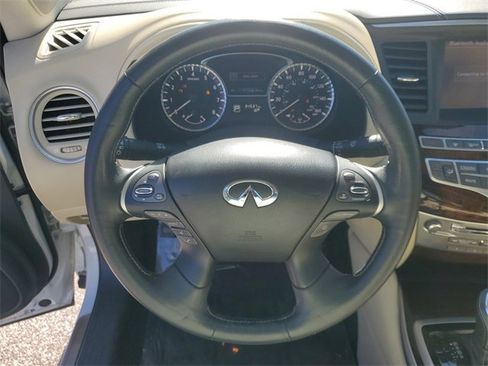 Used 2016 INFINITI QX60 Luxe w/ Deluxe Technology Package image 22