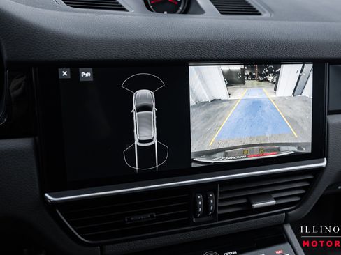 Used 2019 Porsche Cayenne S image 22