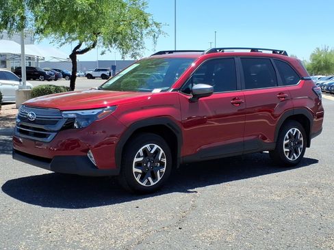 Used 2026 Subaru Forester Premium w/ Base/Premium Package AWD/4WD image 3