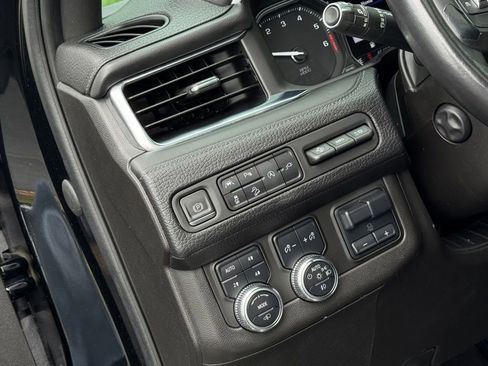 Used 2021 GMC Yukon Denali w/ Denali Ultimate Package AWD/4WD image 10