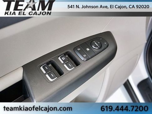 Certified 2021 Kia Sportage LX FWD image 23