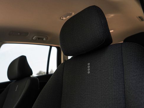 New 2026 Hyundai Ioniq 9 SE image 19