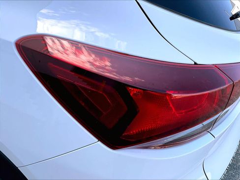 Used 2023 Chevrolet TrailBlazer LT w/ Convenience Package image 35