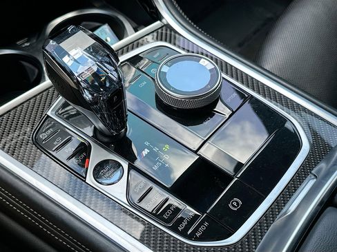 Used 2022 BMW M850i xDrive M850i xDrive image 17