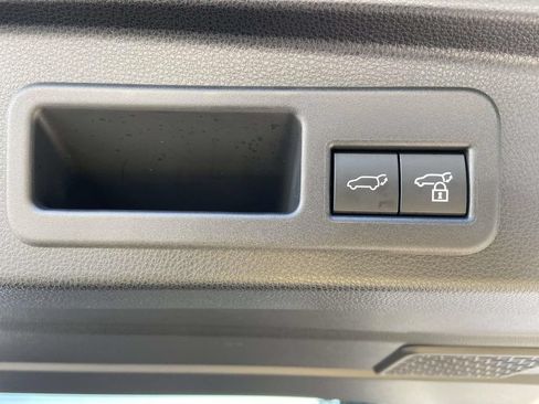 Used 2026 Toyota 4Runner TRD Sport Premium AWD/4WD image 9