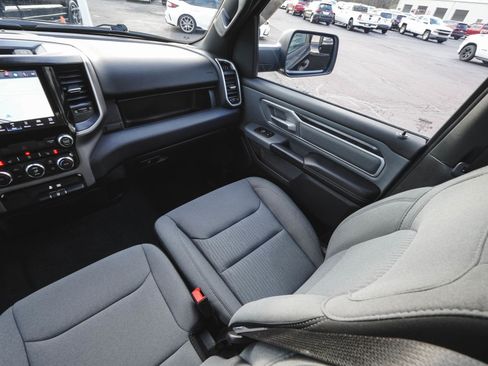 Used 2023 RAM 1500 Big Horn image 34
