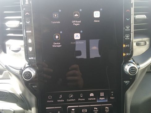 New 2025 RAM 2500 Laramie image 33