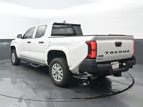 Used 2026 Toyota Tacoma SR w/ SR Upgrade Package AWD/4WD image 3