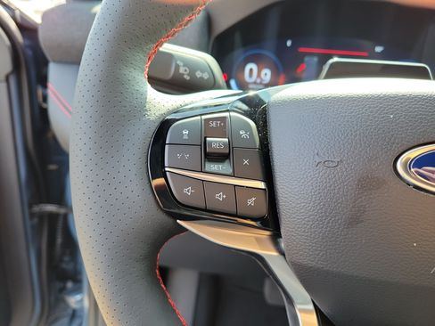 Used 2026 Ford Explorer ST-Line RWD image 24