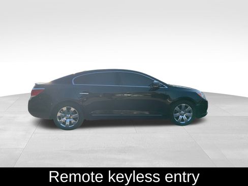 Used 2011 Buick LaCrosse CXL image 4