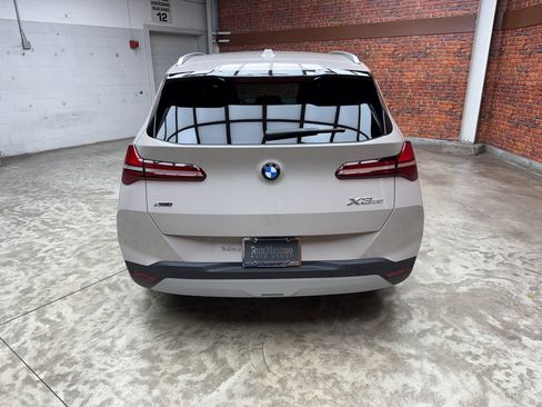 Used 2026 BMW X3 xDrive30i w/ Premium Package AWD/4WD image 4