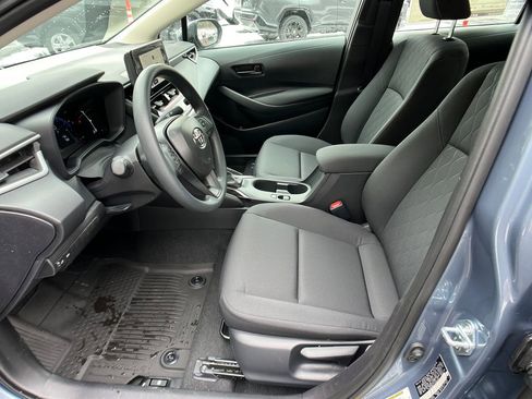 New 2026 Toyota Corolla LE image 9