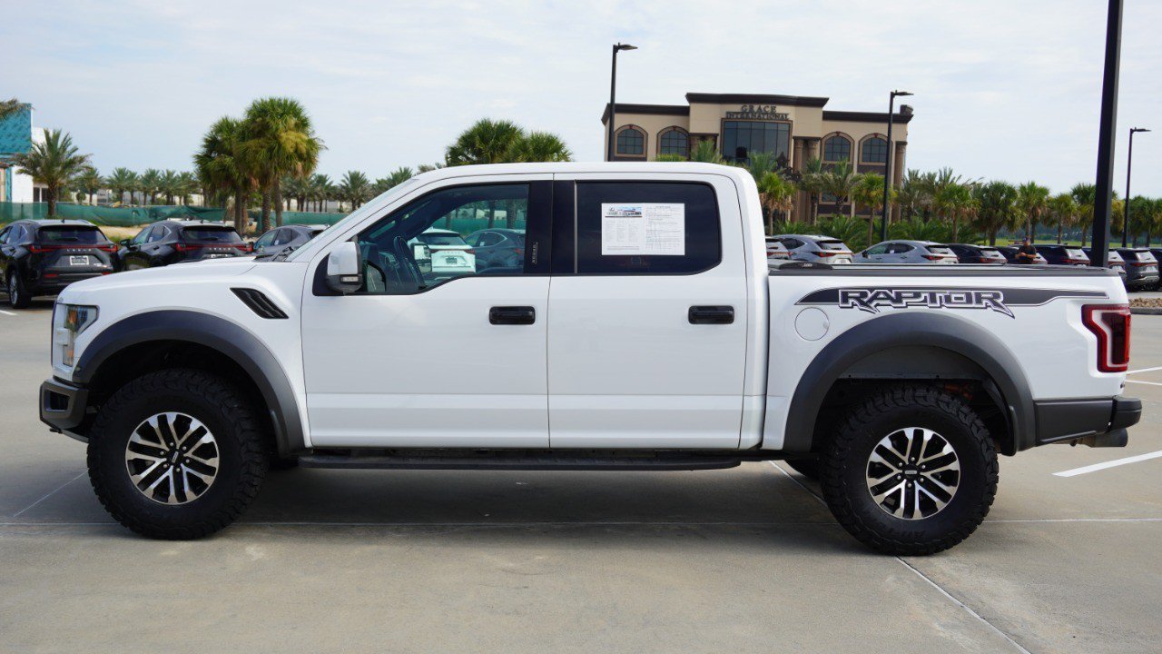 Used 2019 Ford F150 Raptor w/ Equipment Group 801A Mid AWD/4WD image 5